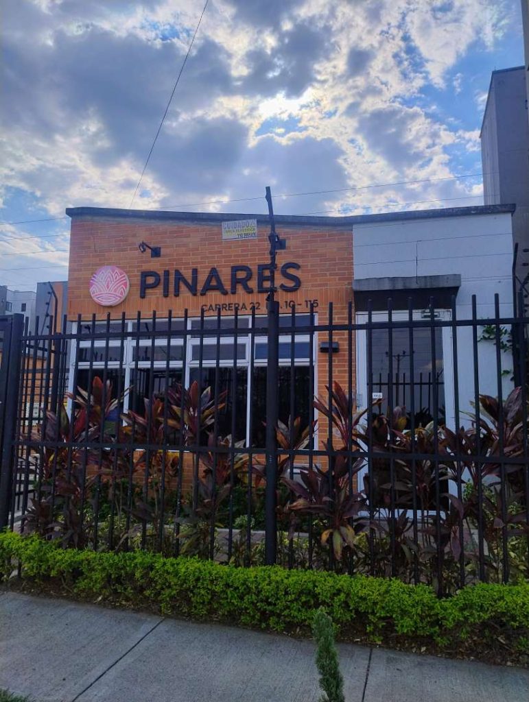 Apartamento Parque Natura- Pinares-$980.000 adm. incl.